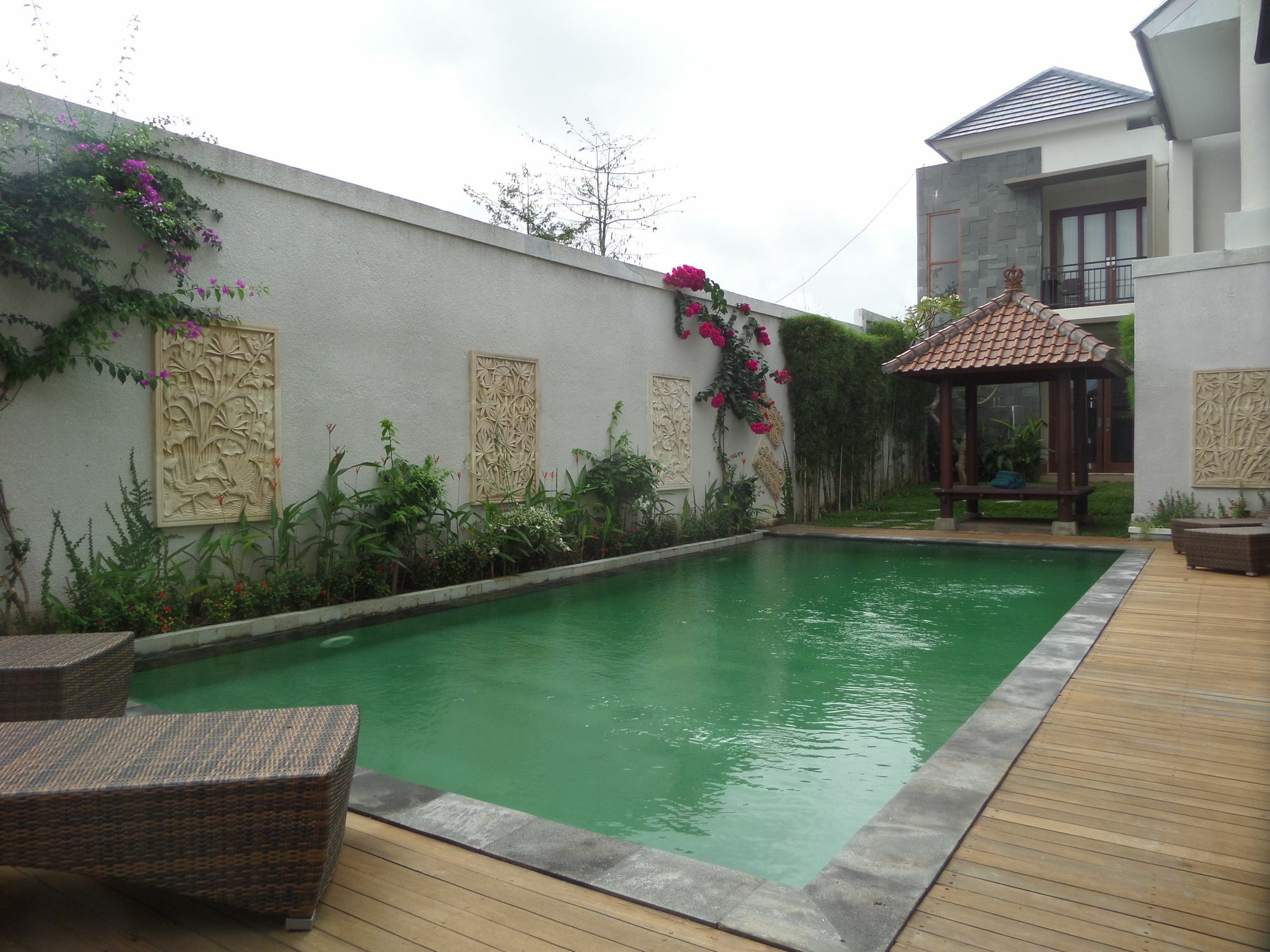 Royal Majesty Villas Kuta Lombok Extérieur photo